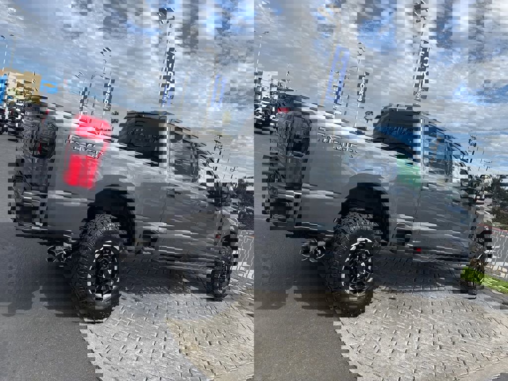 New 2026 Ford F250 Platinum w/ Tremor Off-Road Package image 2