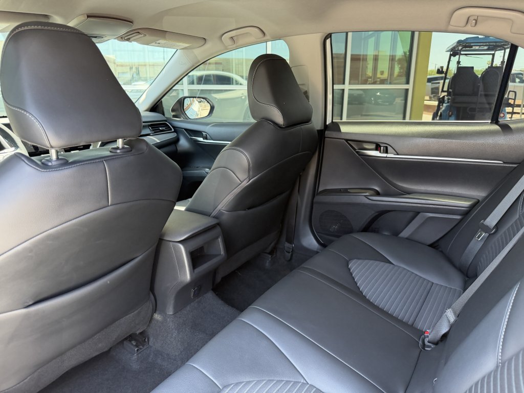 Used 2024 Toyota Camry SE FWD image 31