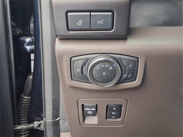 Used 2021 Ford Expedition Limited image 21