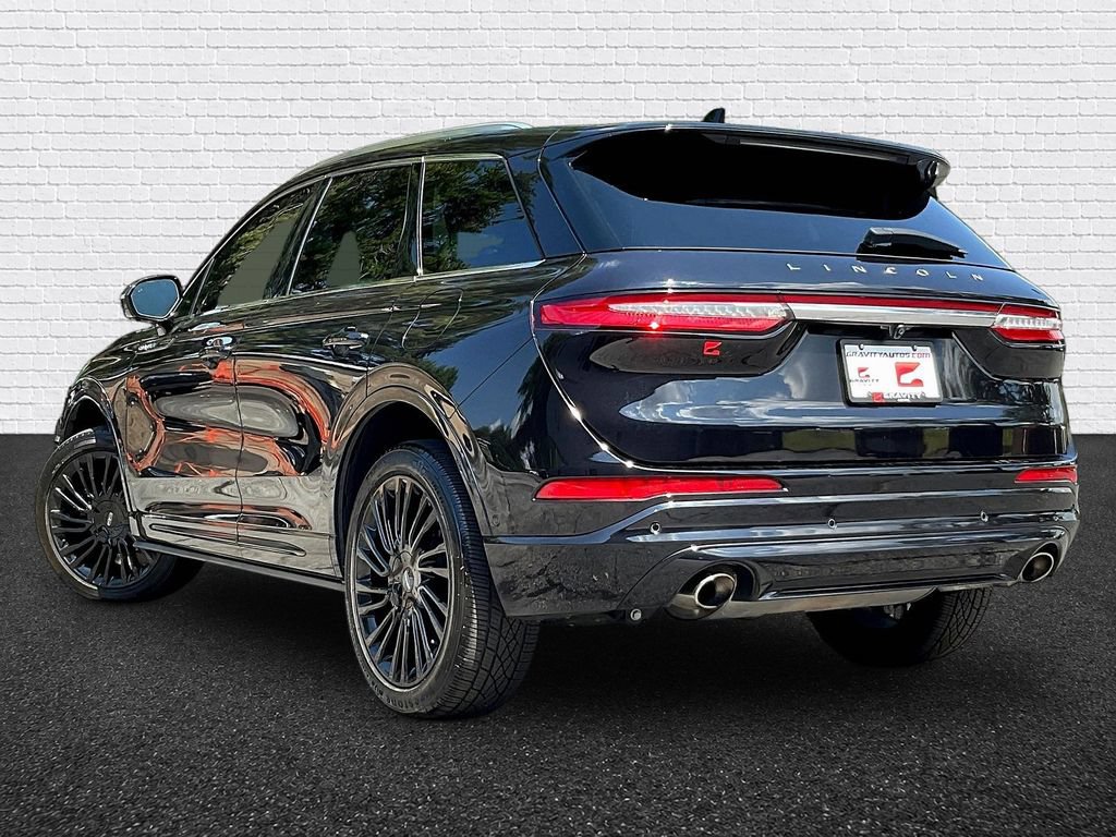 Used 2021 Lincoln Corsair Reserve FWD image 4