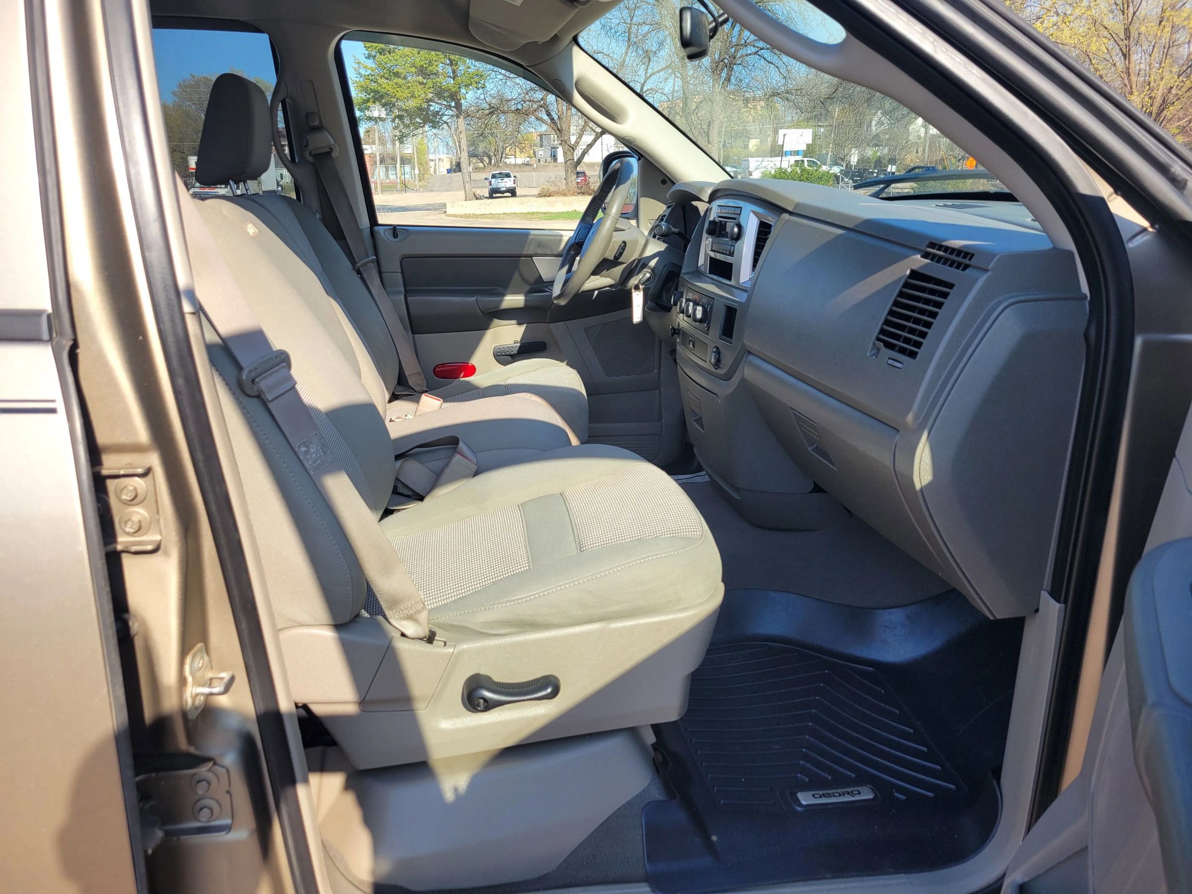 Used 2008 Dodge Ram 1500 Truck SLT w/ Popular Equipment Group AWD/4WD image 17