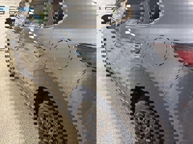 Used 2023 MAZDA CX-30 AWD 2.5 S w/ Preferred Package image 11