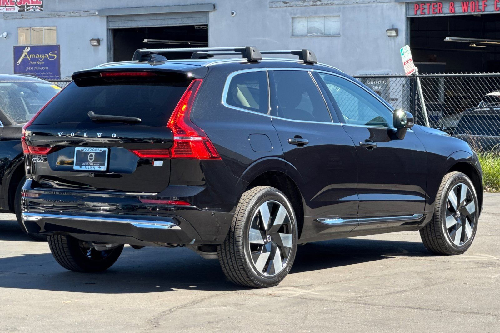 Certified 2023 Volvo XC60 T8 Ultimate image 2