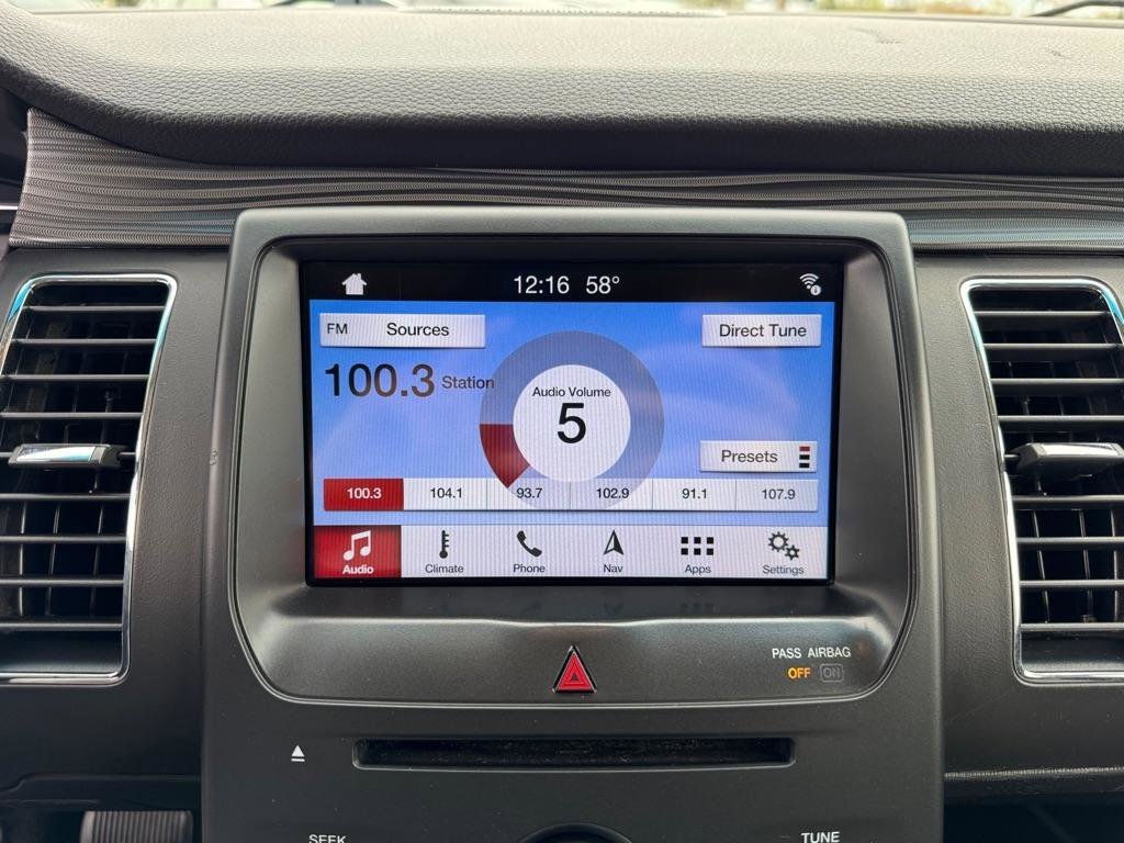 Used 2016 Ford Flex SEL w/ Equipment Group 202A AWD/4WD image 40
