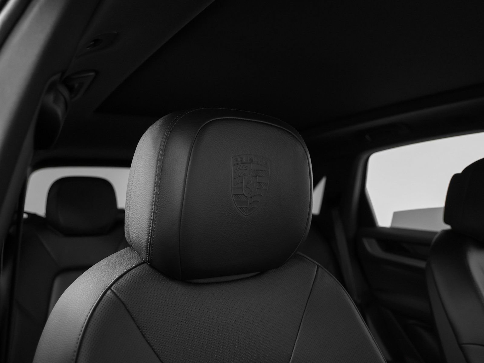 Certified 2025 Porsche Cayenne image 21