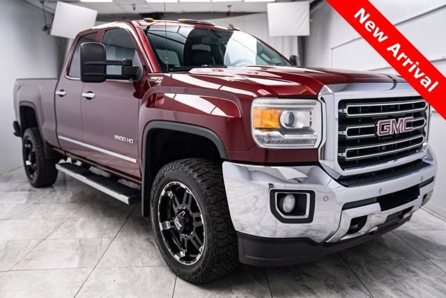 Used 2015 GMC Sierra 2500 SLT w/ Suspension Package, Off-Road image 1