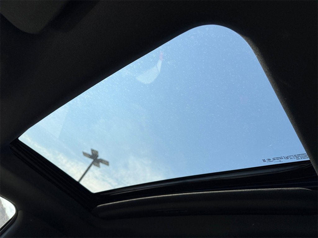 Used 2023 GMC Canyon AT4X image 23