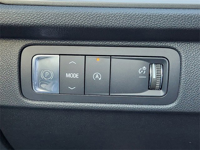 New 2026 Chevrolet Traverse LT w/ Driver Confidence Package image 24