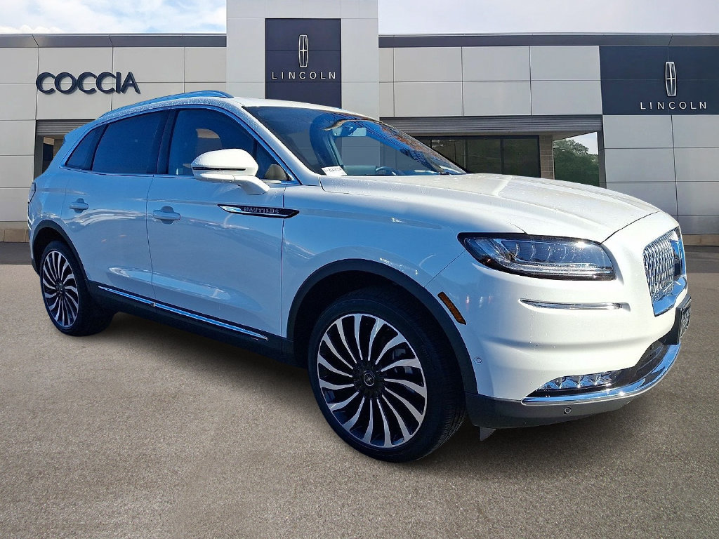 Certified 2023 Lincoln Nautilus Black Label w/ Cargo Utility Package AWD/4WD image 3