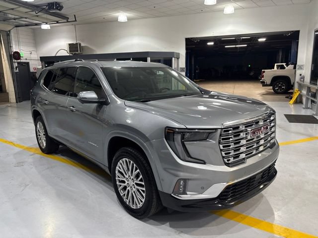 Used 2025 GMC Acadia Denali w/ Super Cruise Package AWD/4WD image 3