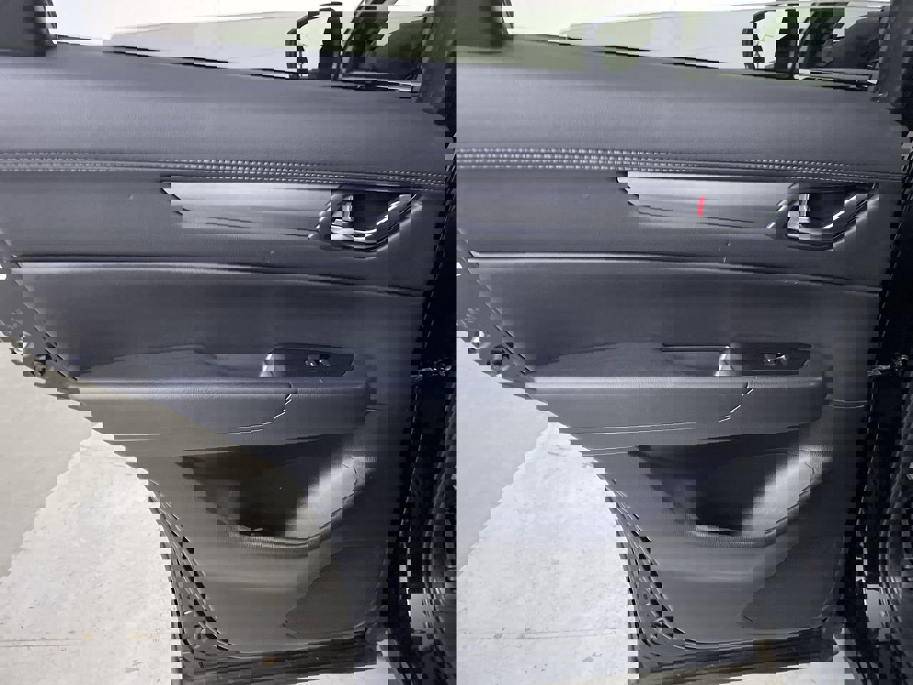 Used 2021 MAZDA CX-5 Touring image 18