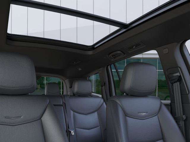 New 2025 Cadillac XT6 Luxury image 24