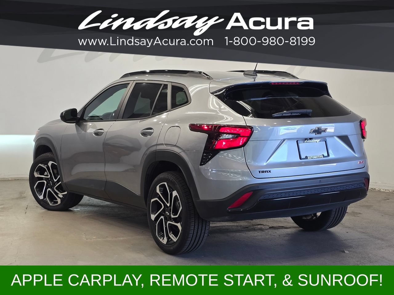 Used 2024 Chevrolet Trax RS w/ Sunroof Package FWD image 4
