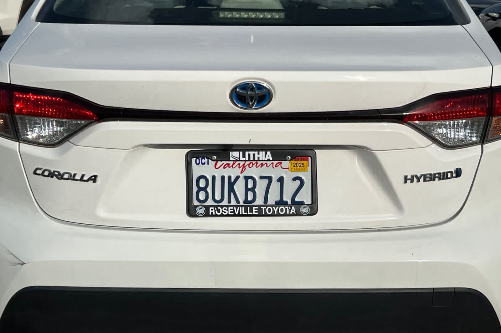 Used 2020 Toyota Corolla LE FWD image 19