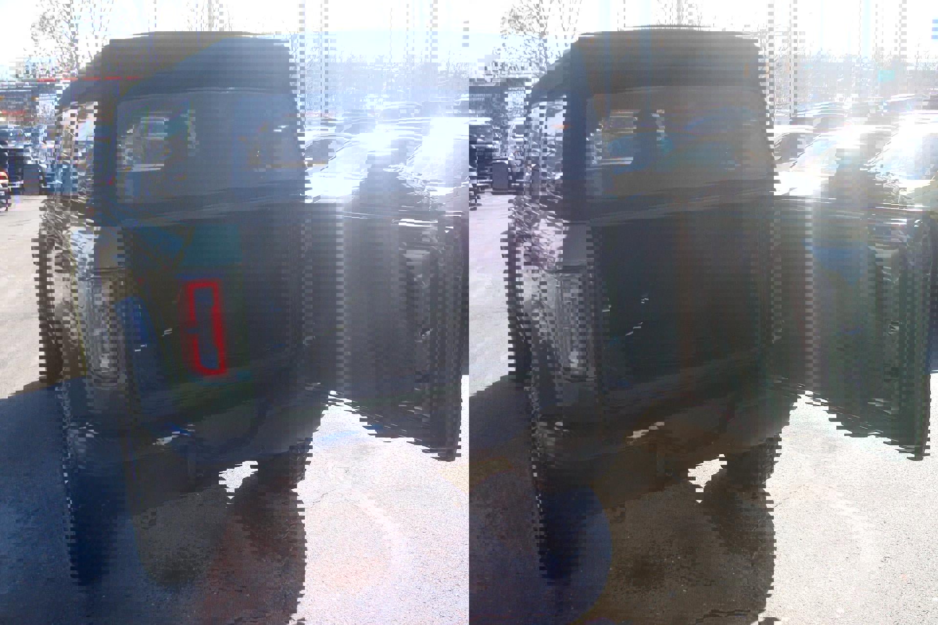 Used 2025 Ford Bronco Badlands image 7