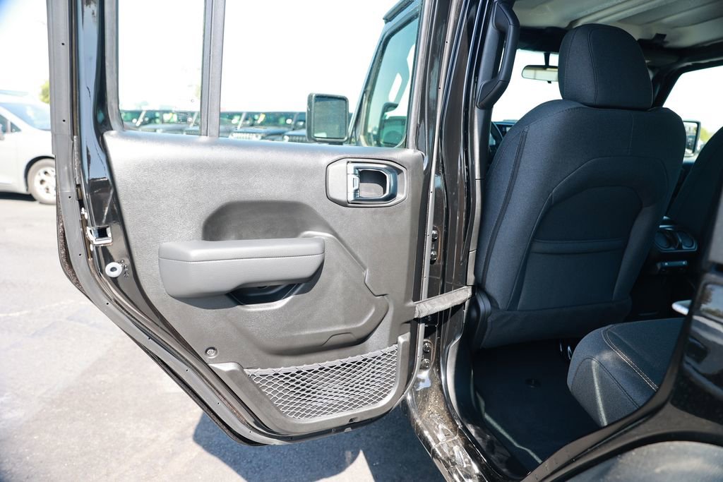 New 2026 Jeep Wrangler Unlimited Sport AWD/4WD image 32