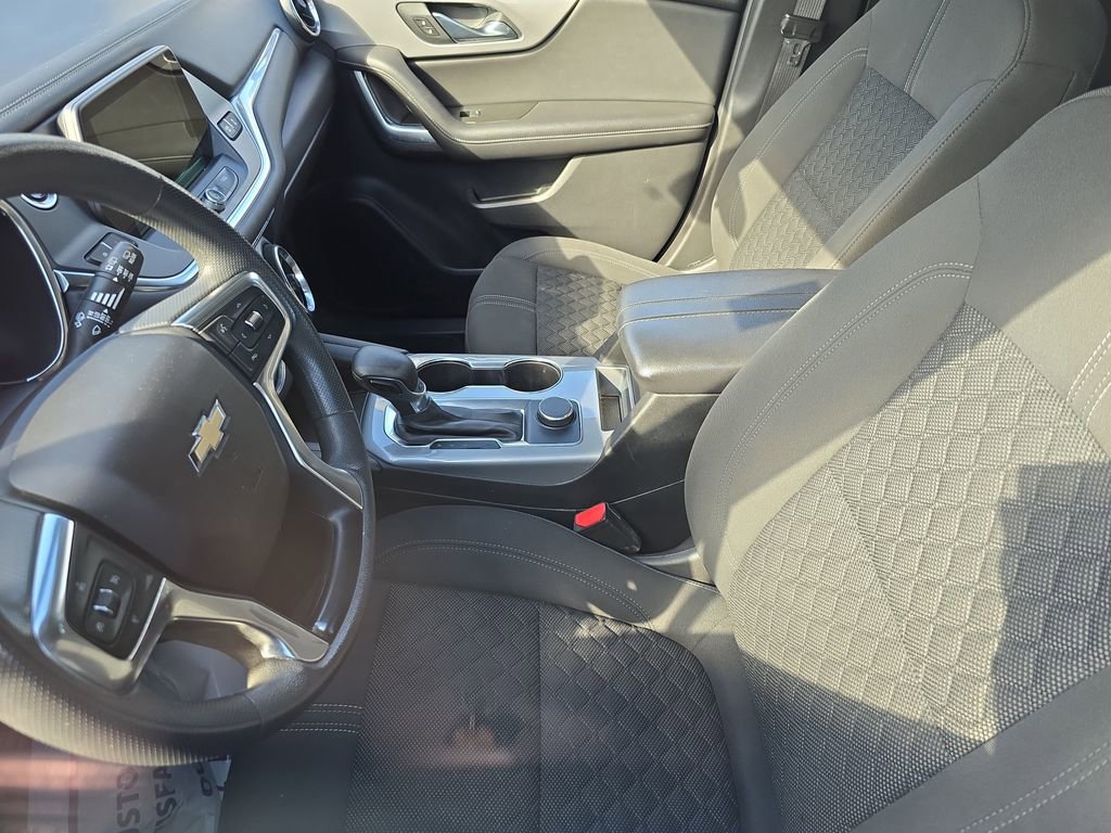 Used 2021 Chevrolet Blazer LT FWD image 13