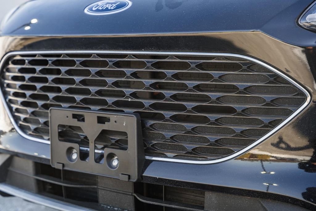 Used 2021 Ford Escape SE image 10