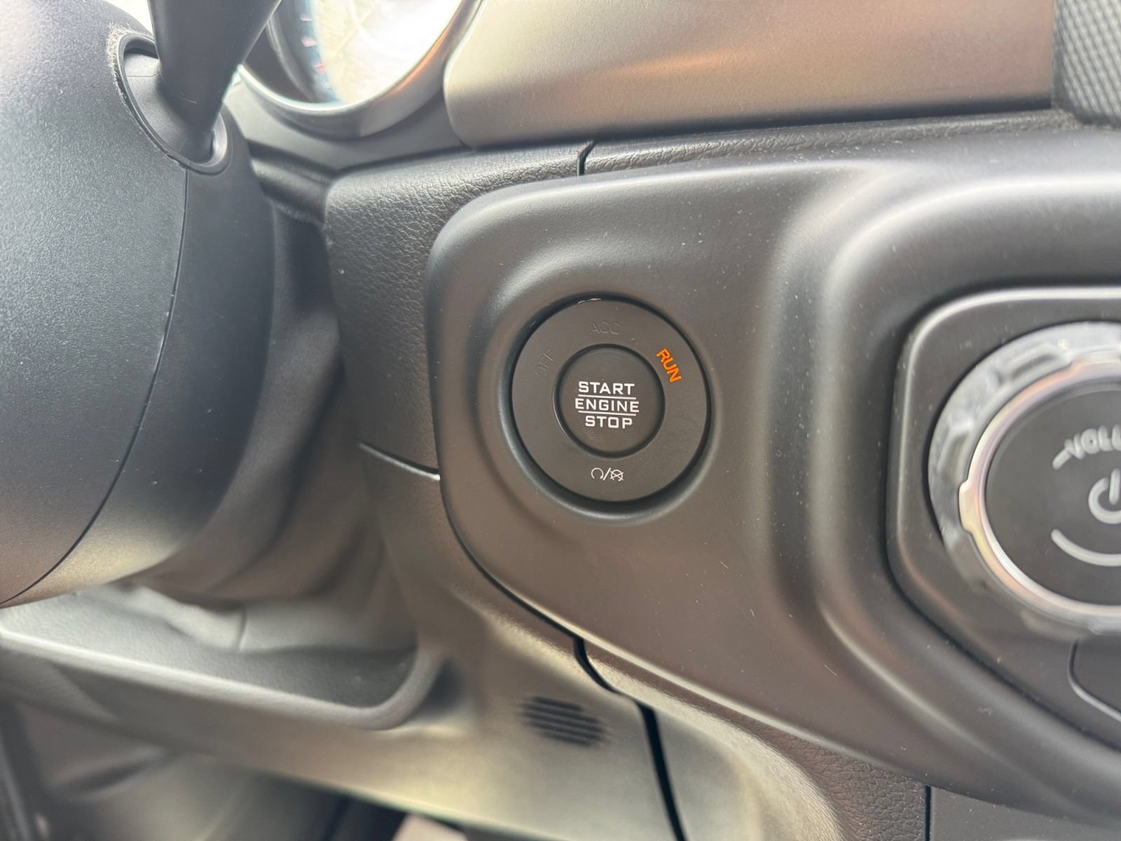 Used 2020 Jeep Wrangler Unlimited Sport S AWD/4WD image 6