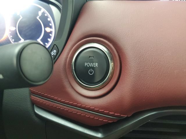 Certified 2025 MAZDA CX-70 Plug-In Hybrid w/ Premium Plus AWD/4WD image 30