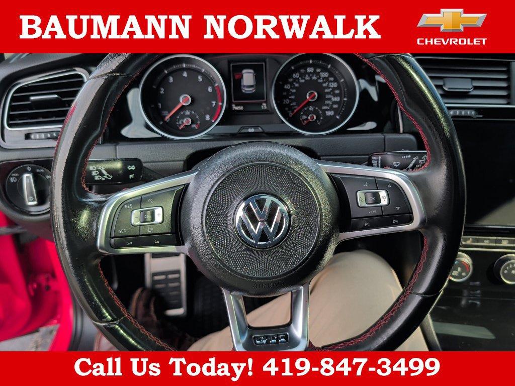 Used 2021 Volkswagen GTI SE FWD image 18