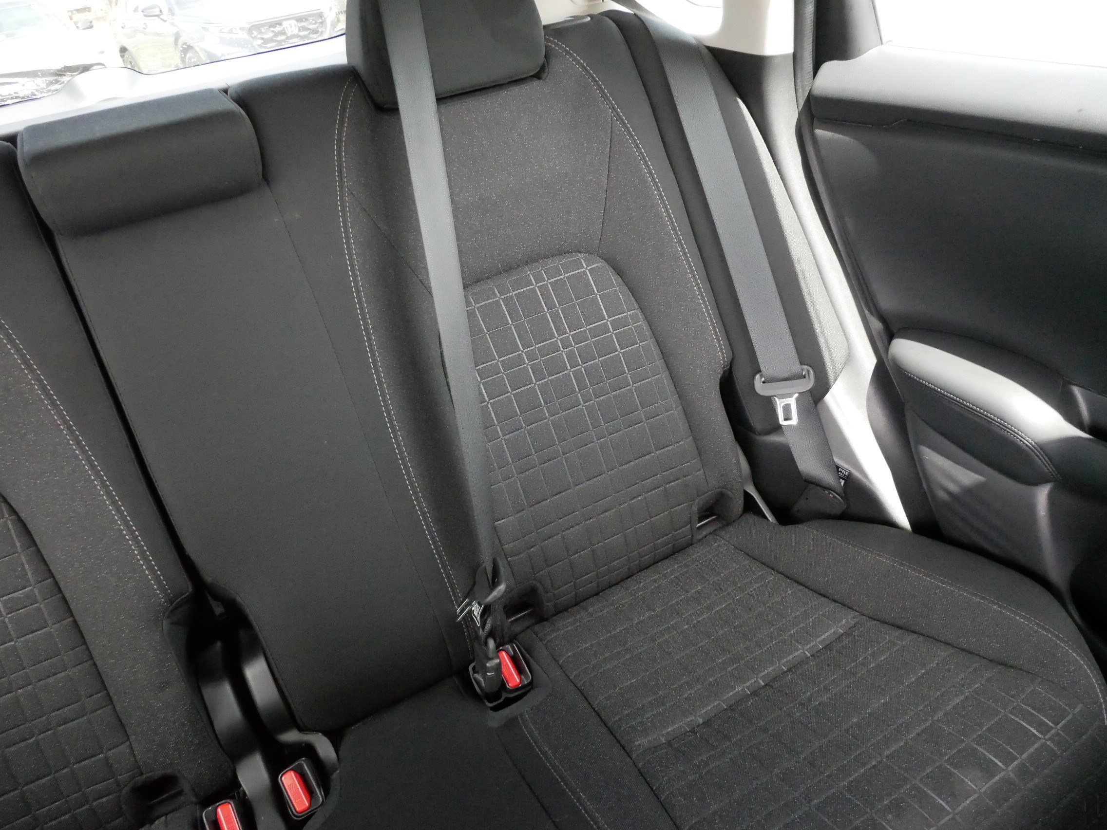 Used 2023 Honda HR-V LX image 14