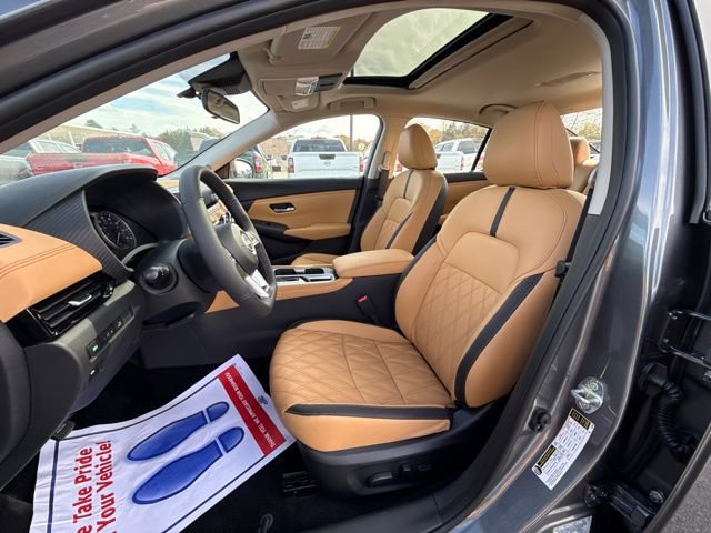 New 2025 Nissan Sentra SV w/ SV Premium Package image 12