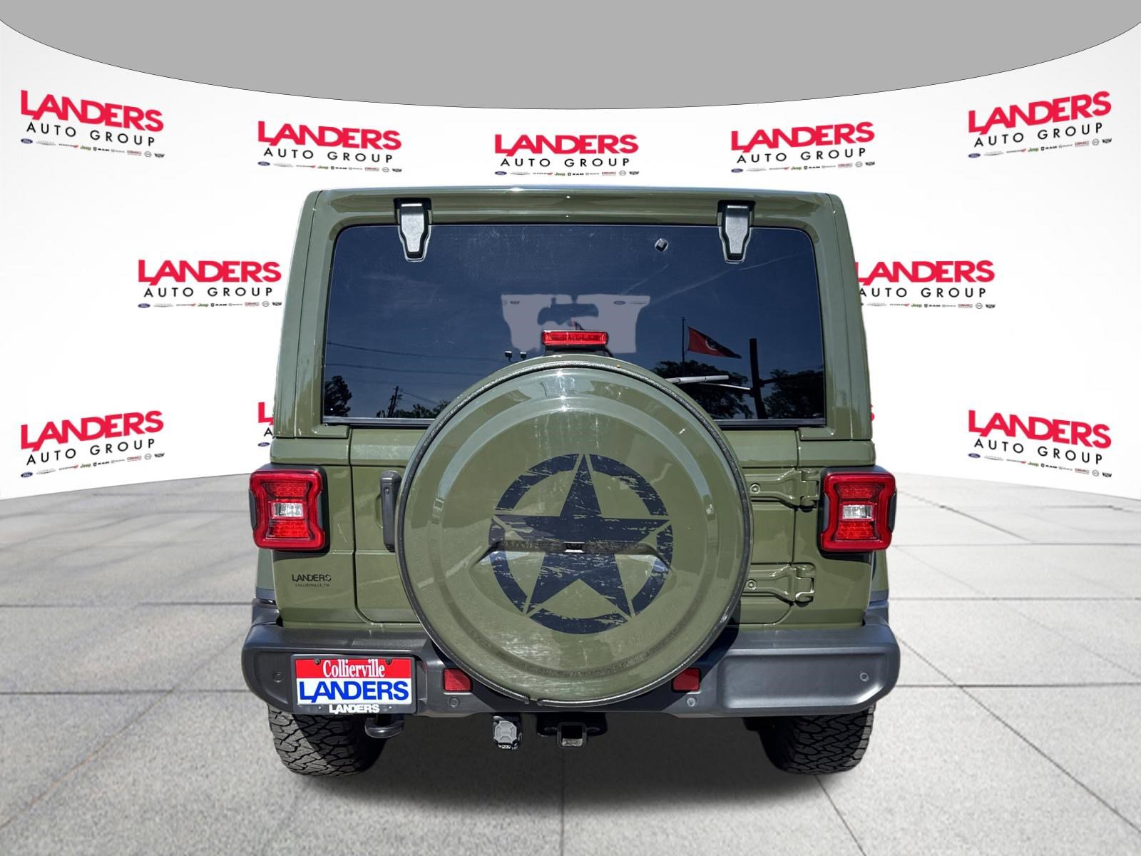 Used 2021 Jeep Wrangler Unlimited Sahara AWD/4WD image 4