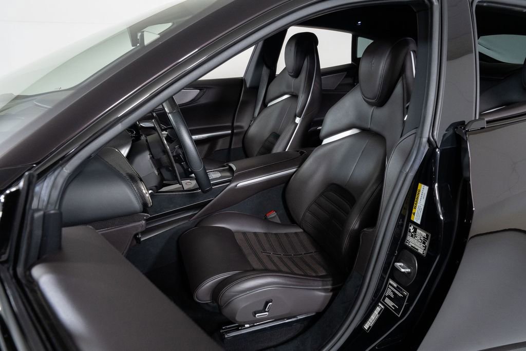 Used 2023 Ferrari Purosangue AWD/4WD image 5