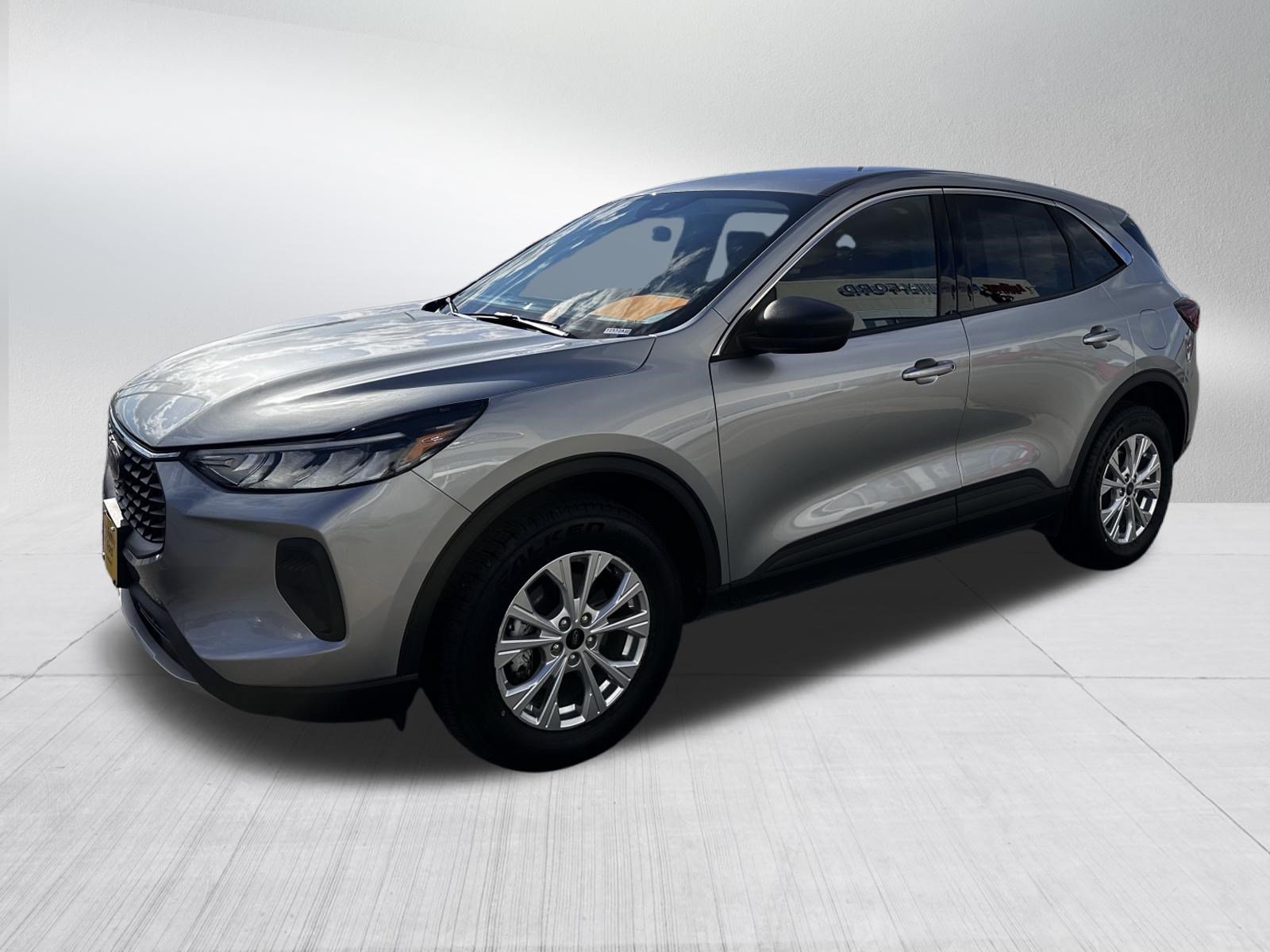 Certified 2024 Ford Escape Active AWD/4WD image 3