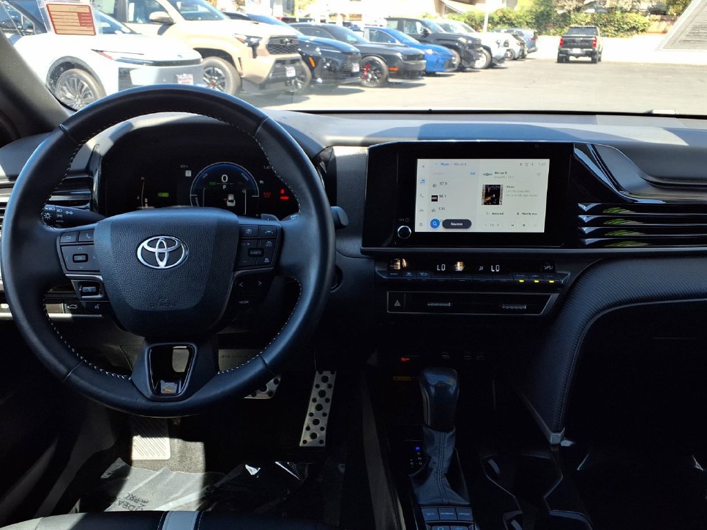 Used 2025 Toyota Camry SE FWD image 24