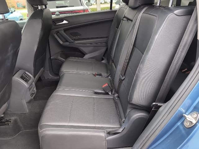Used 2019 Volkswagen Tiguan SE image 26