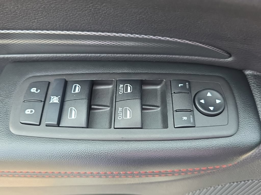 Used 2025 Dodge Durango GT AWD/4WD image 22