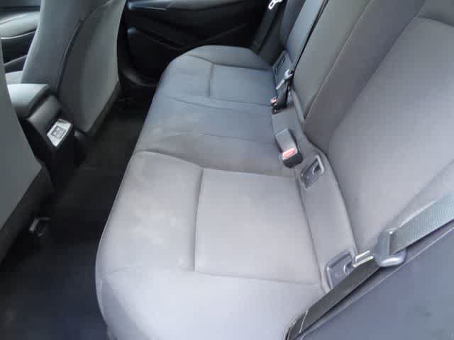 Used 2025 Toyota Corolla LE FWD image 7