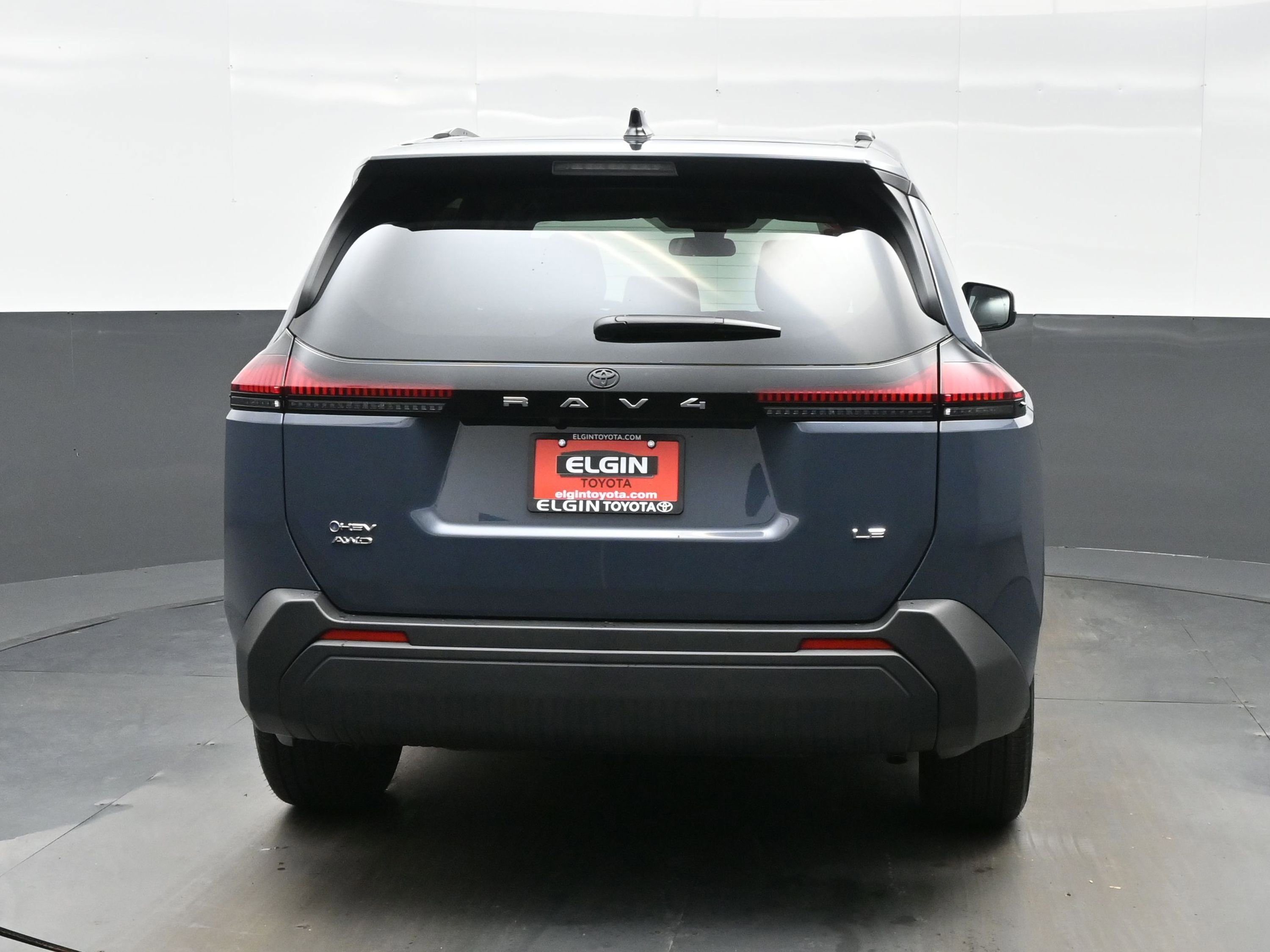 Used 2026 Toyota RAV4 LE AWD/4WD image 5