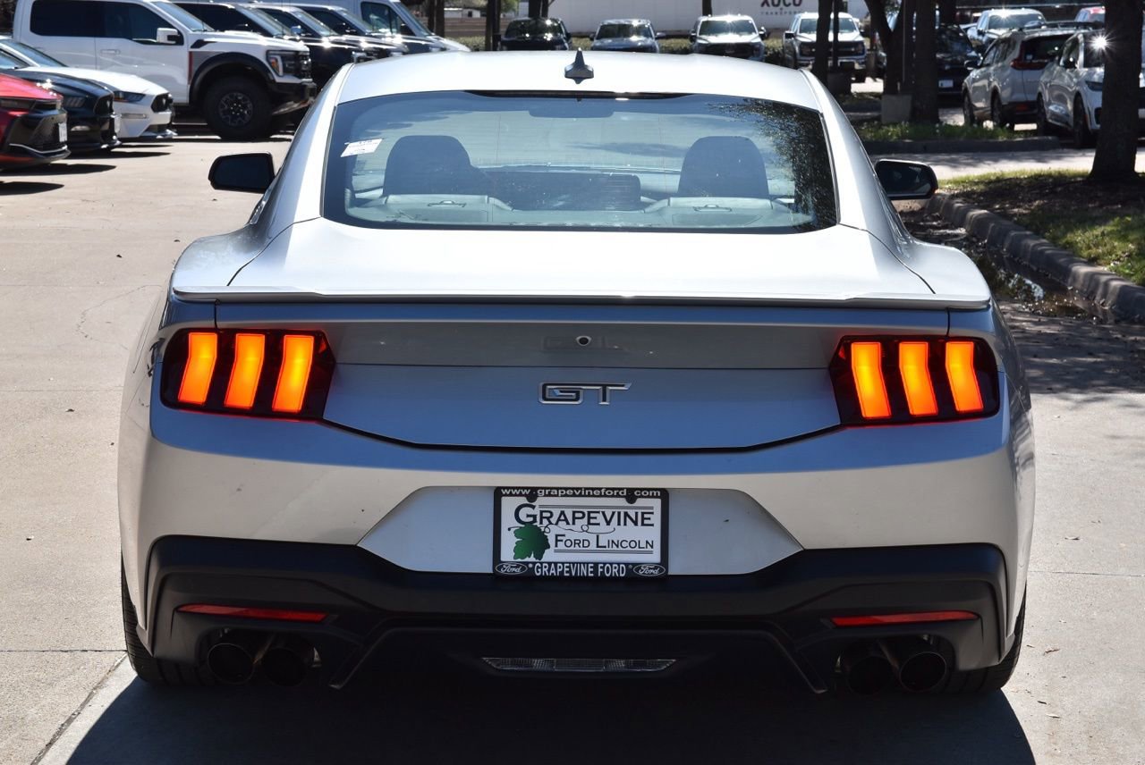Certified 2025 Ford Mustang GT Premium image 9
