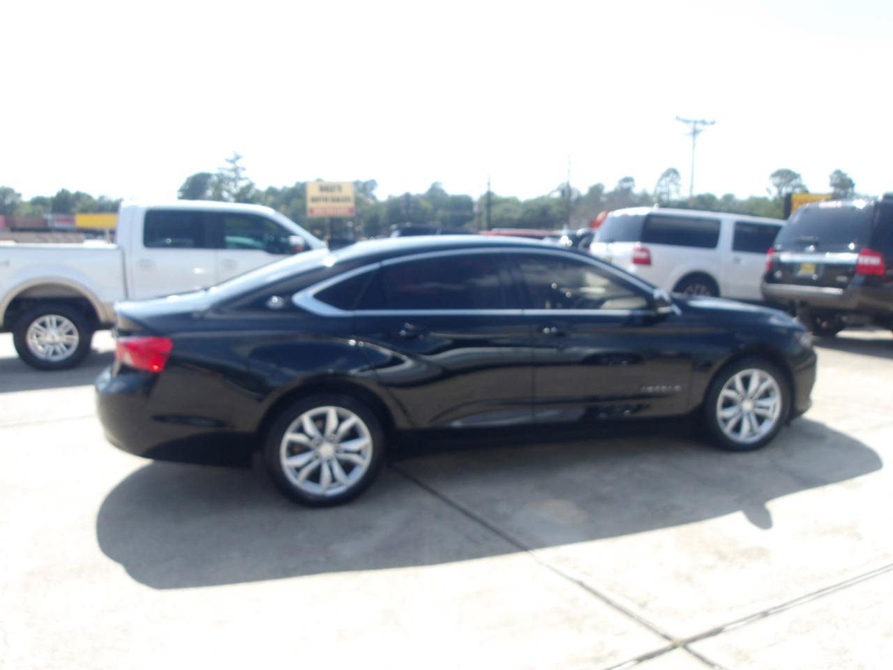 Used 2019 Chevrolet Impala LT FWD image 5