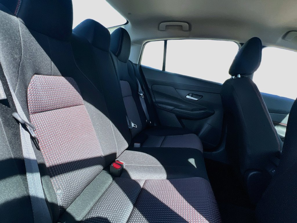 New 2027 Nissan Sentra SR FWD image 24