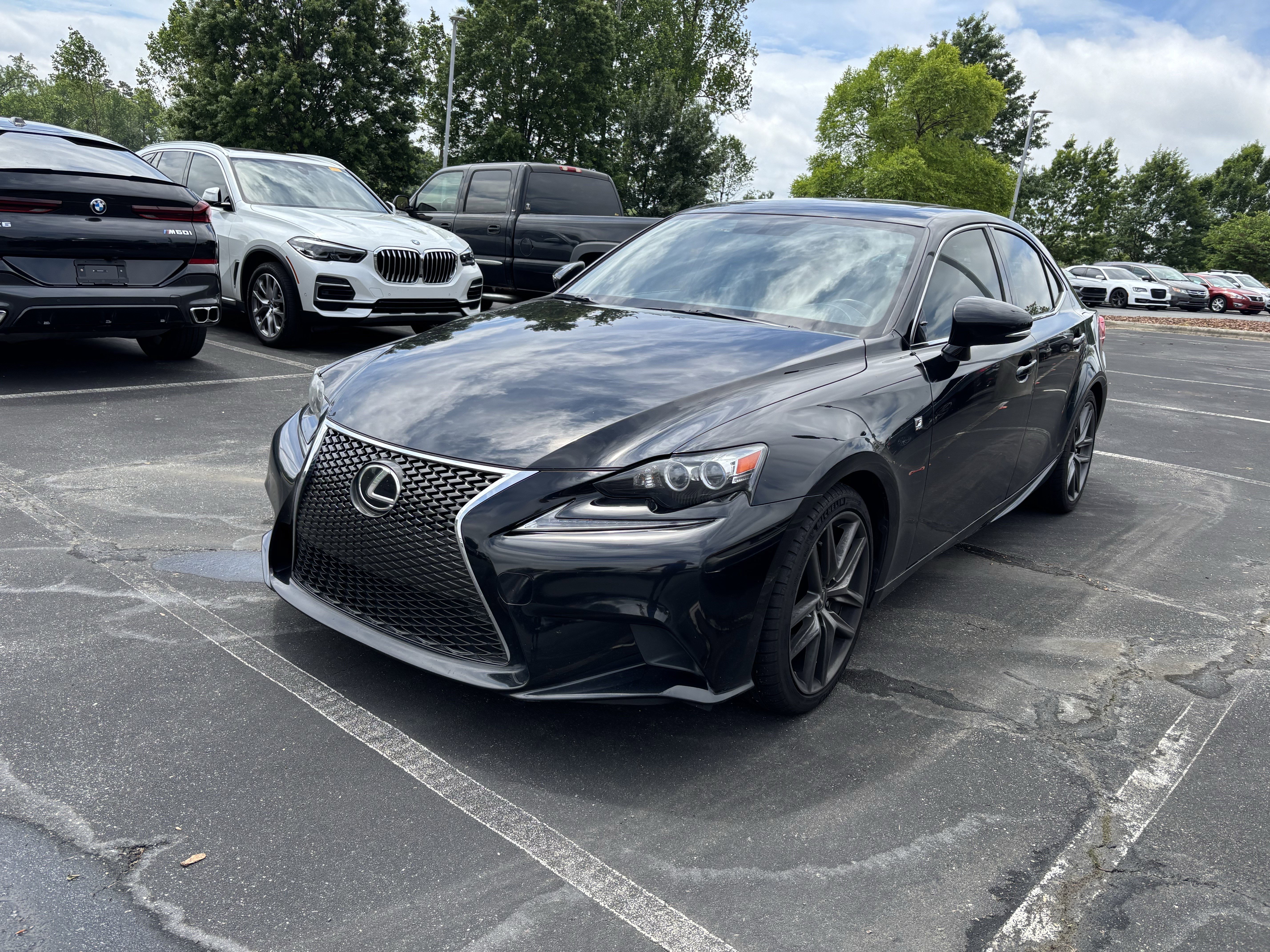 Used 2016 Lexus IS 350 w/ F Sport Package RWD image 8