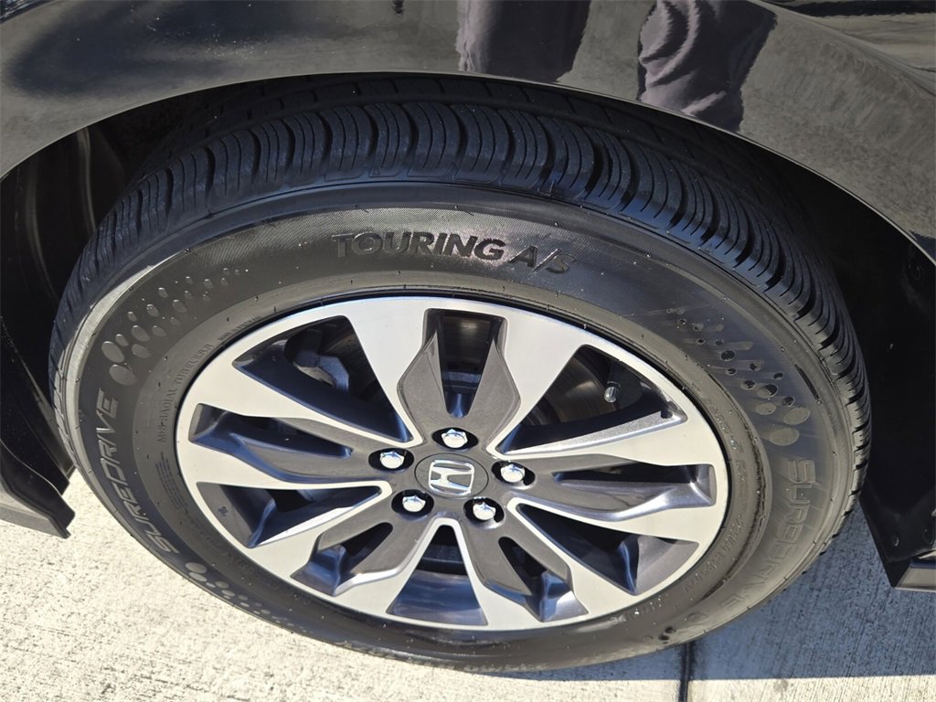 Used 2024 Honda Odyssey EX-L image 11