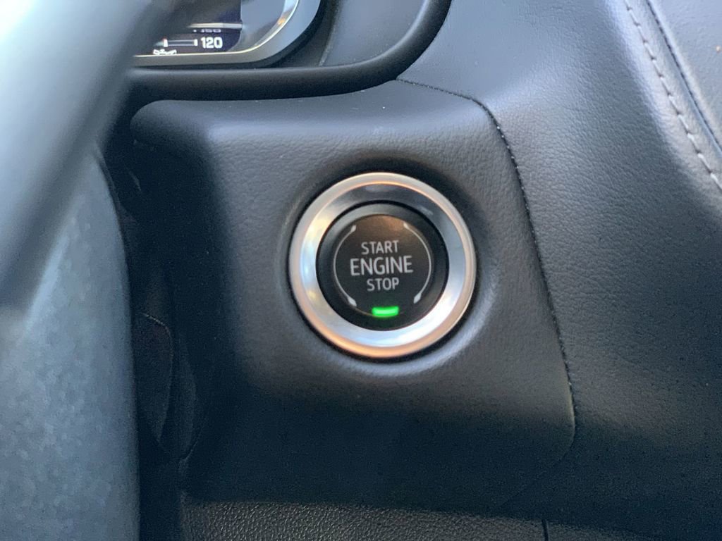 Certified 2024 Chevrolet Suburban LT image 14