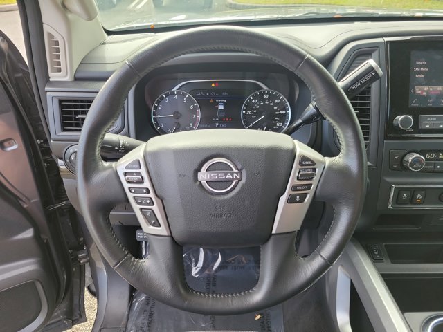 Used 2024 Nissan Titan SV w/ SV Convenience Package image 28