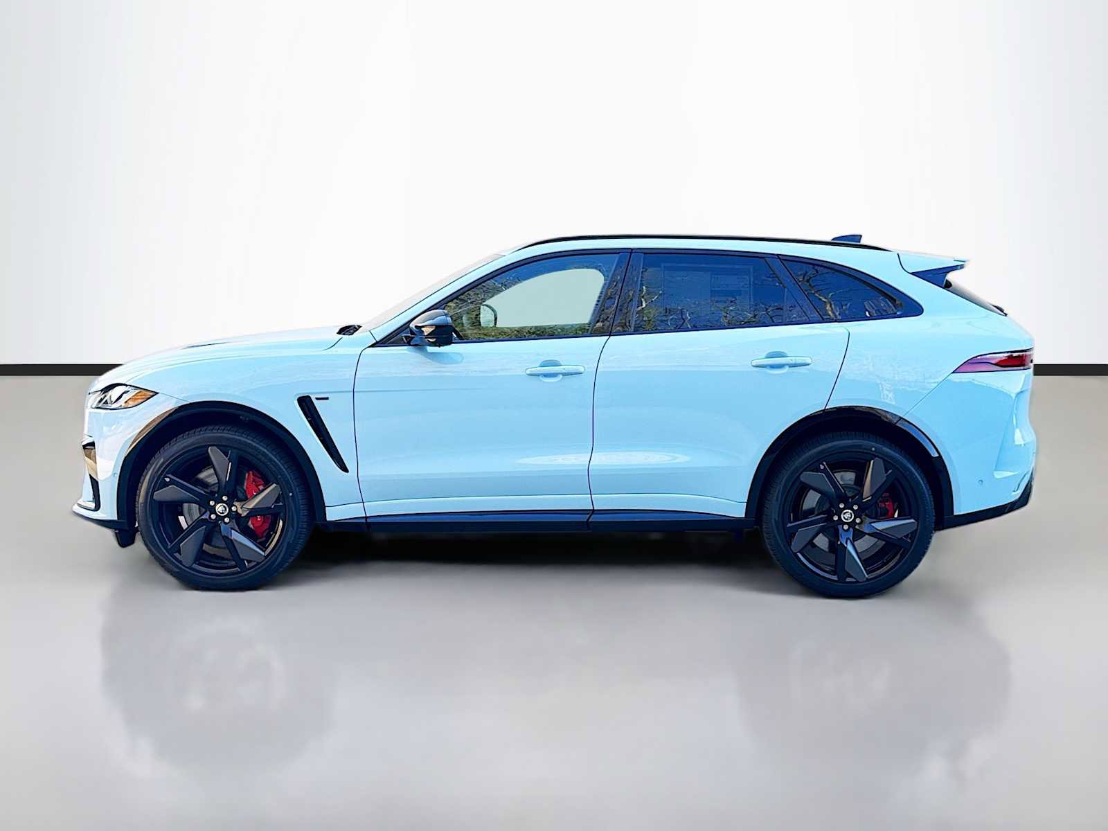 New 2026 Jaguar F-PACE SVR 575 Edition AWD/4WD image 5