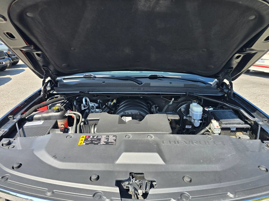 Used 2020 Chevrolet Suburban LT RWD image 22