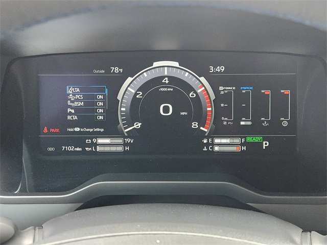 Used 2025 Toyota Tundra Platinum AWD/4WD image 6