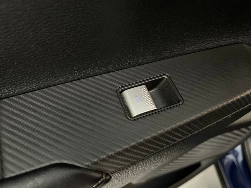 Used 2023 Mitsubishi Outlander SE image 17