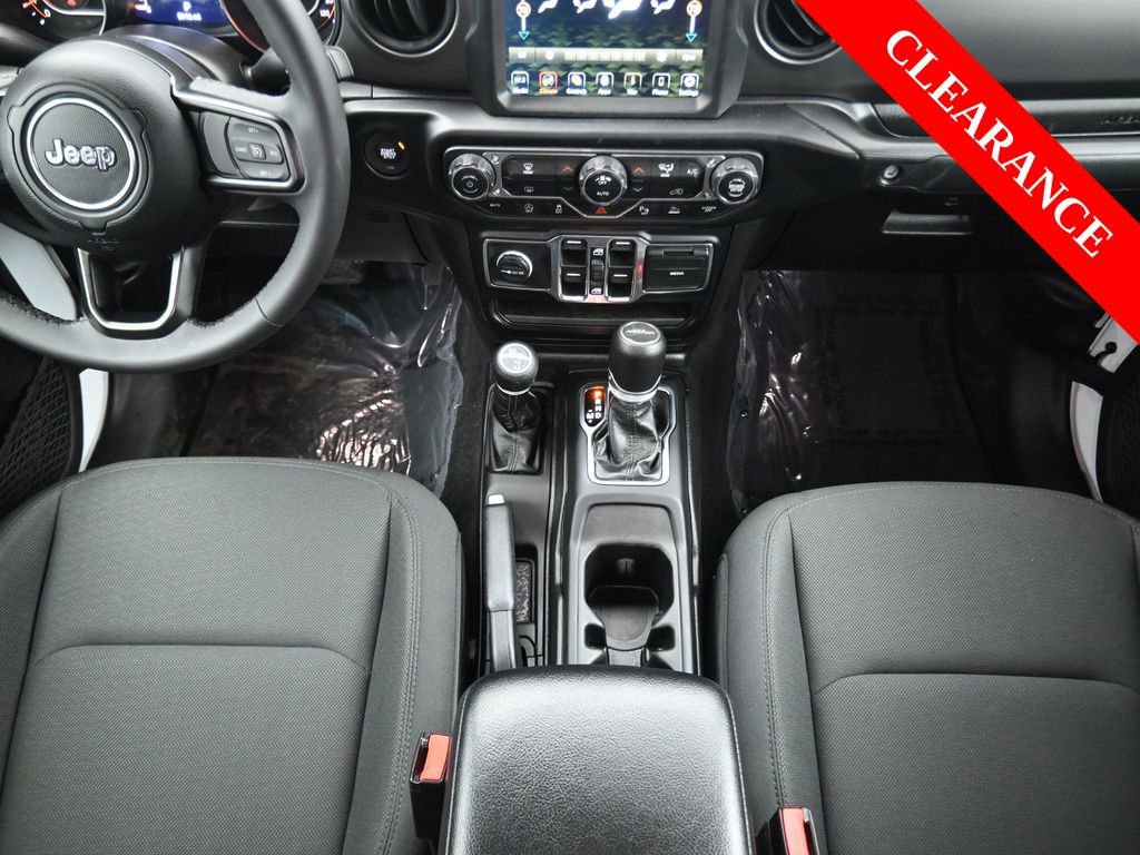 Used 2023 Jeep Gladiator Sport image 31