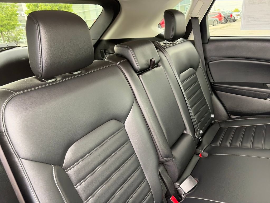 Used 2024 Ford Edge SEL w/ Convenience Package AWD/4WD image 33