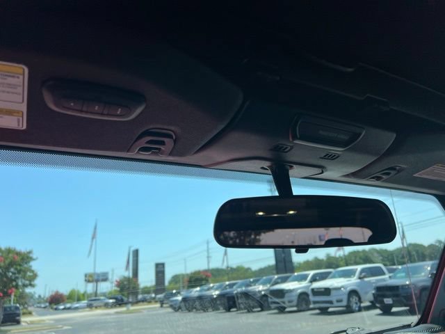 Used 2021 Jeep Gladiator Mojave w/ LED Lighting Group AWD/4WD image 17