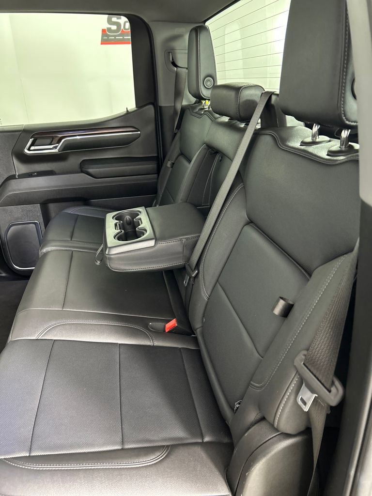 Used 2024 GMC Sierra 1500 SLT image 15